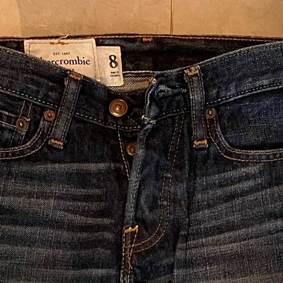 Abercrombie Kid’s boy’s jeans, low rise boot. - Picture 4 of 4
